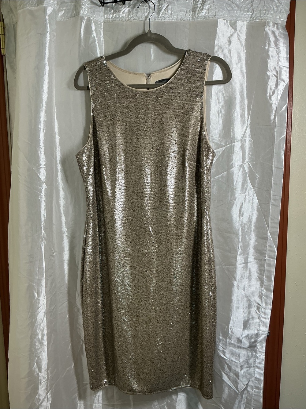 Vince Camuto Gold Sequin Sleeveless Shift Dress